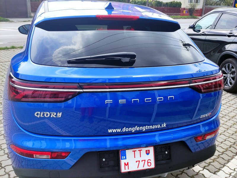 DongFeng Fengon 5 - modrá metalíza